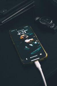 格安SIMはiPhone 14で使えるのか？